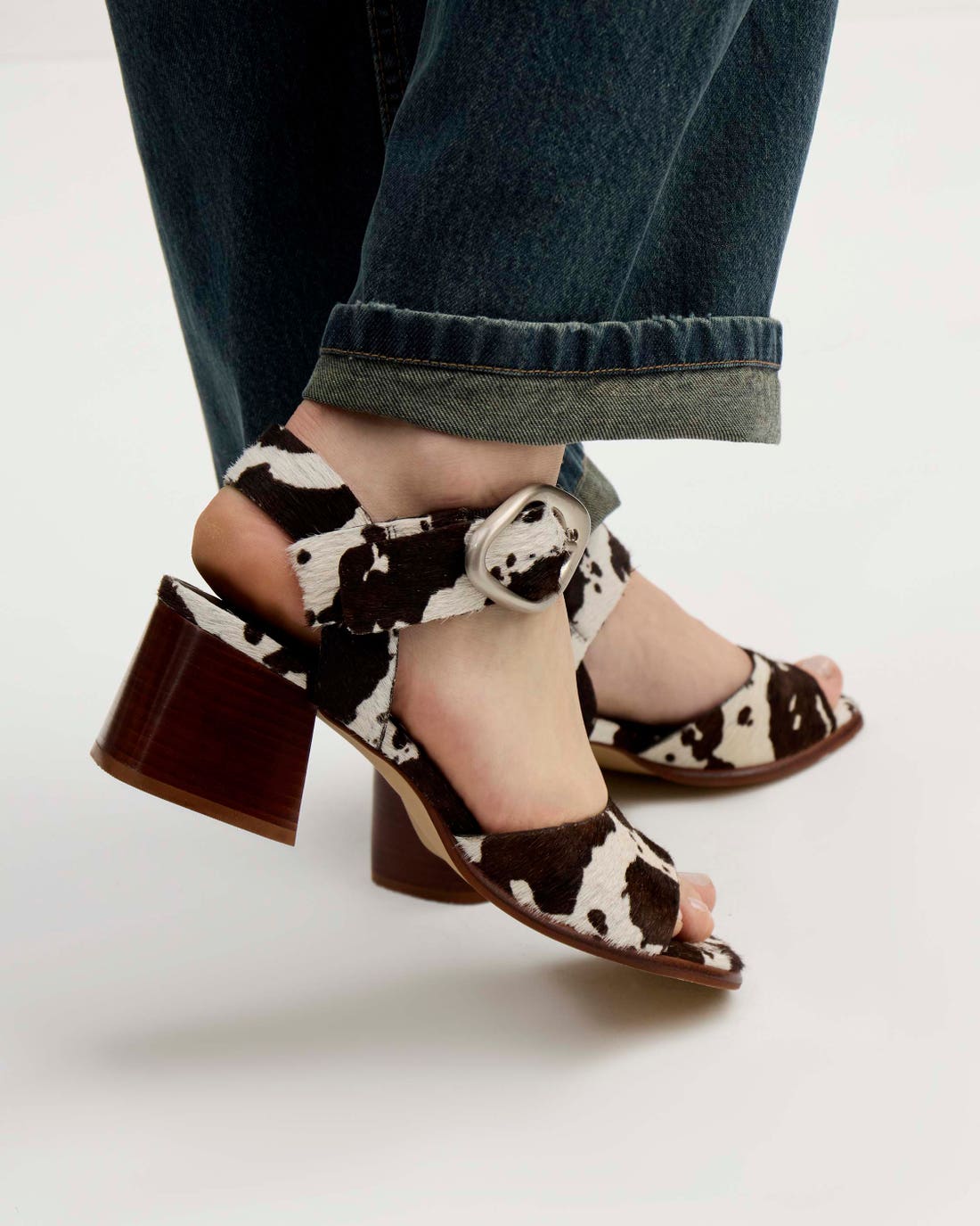 Sandalia Julie mediana de piel