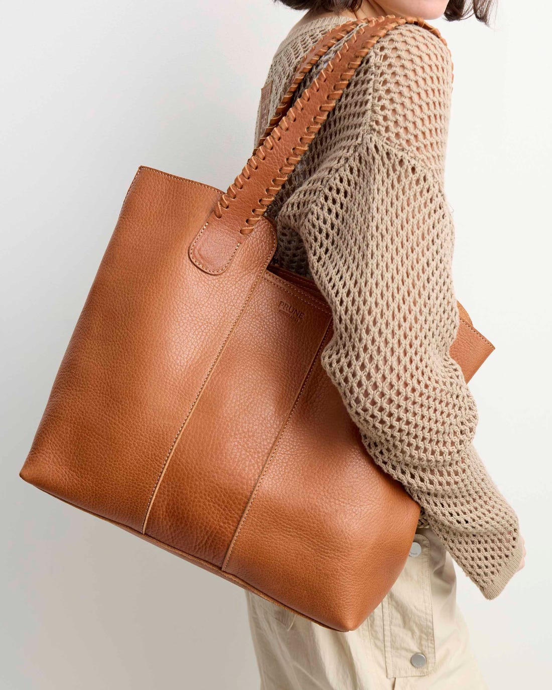 Bolso de compras trenzado en suave cuero vegetal