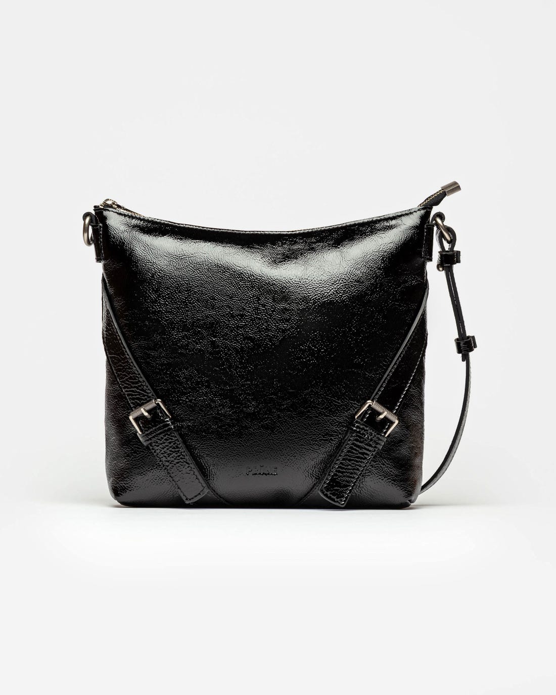 Bandolera de bolsillo en piel charol arrugada