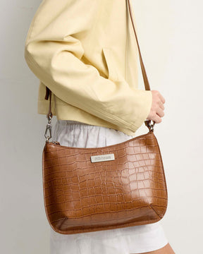 Bandolera de Mia en piel de cocodrilo
