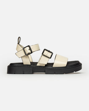 Sandalia Nina de caña media en efecto piel