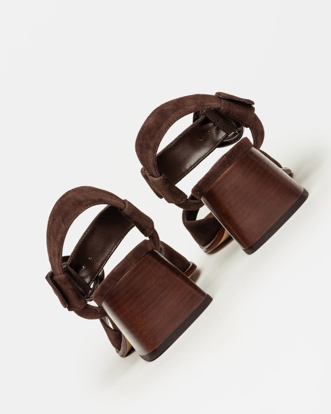 Sandalia Julie mediana en gamuza