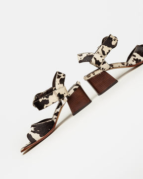 Sandalia Julie mediana de piel